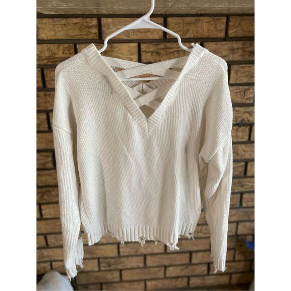 Blush & Bloom Sweater With Distressed Edges - Picture 2 of 5